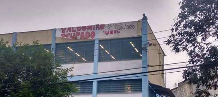 #DesGovernoAlckmin: Alunos ocupam escola em Santo André que será fechada