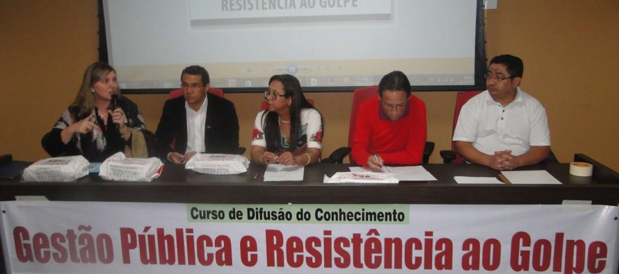 Zé Paulo participa da abertura do Curso de Gestão Pública e Resistência ao Golpe (02/09)