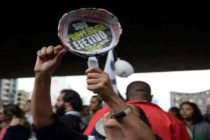 Professores em greve entram com novo recurso na Justiça para impedir corte de salários