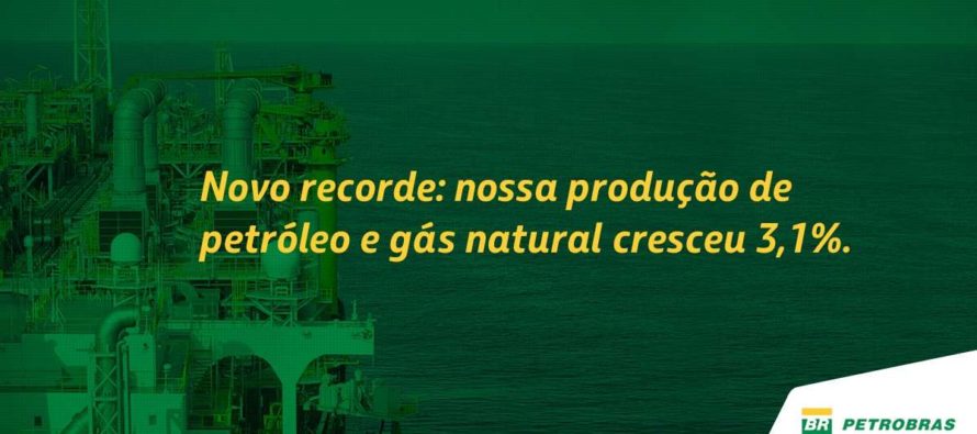 Produção de petróleo e gás natural cresce e bate recorde em agosto