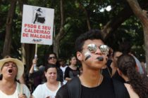 Manifestação contra reestruturação do ensino reúne 20 mil em SP
