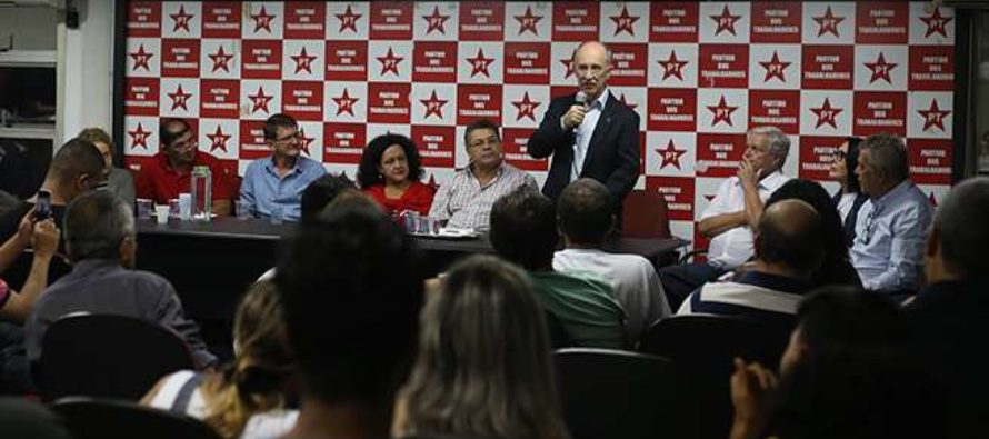 Ato na Paulista com PT e Frente Brasil Popular confirma Lula no dia 18 de março