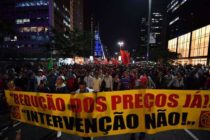 Petroleiros vêem ação política de tribunal e orienta suspensão da greve