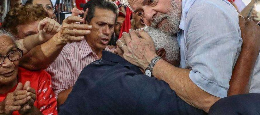 Lula em Alagoas: “Não posso permitir que o povo do Nordeste volte a carregar lata d’água na cabeça”