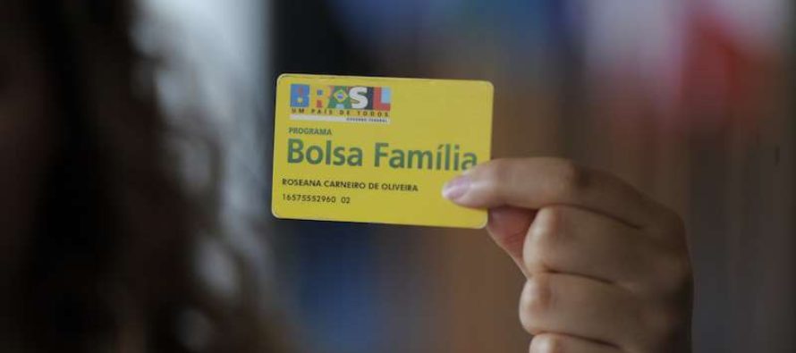 Efeitos do Golpe: Com desemprego em alta, mais de 143 famílias retornaram ao Bolsa Família