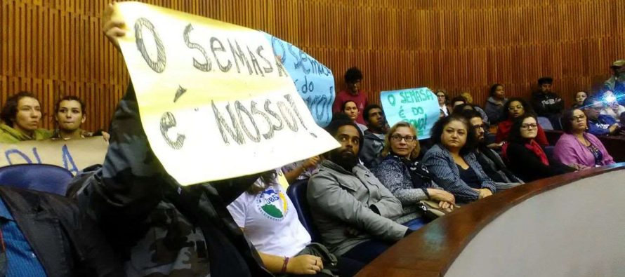 Câmara de Santo André é palco de ato contra privatizações e mudanças propostas pelo governo Paulo Serra (PSDB) no Semasa