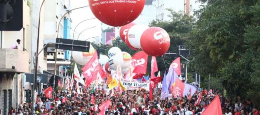 CUT coloca na rua campanha pela anulação da Reforma Trabalhista nesta quinta (7)
