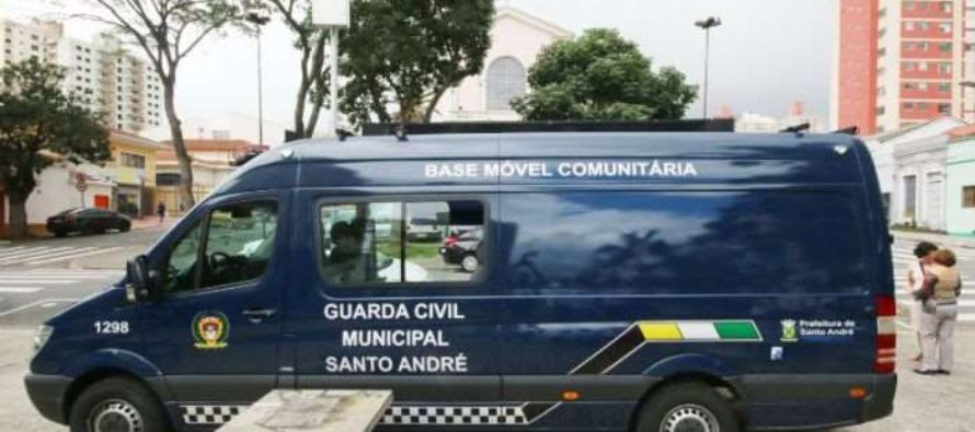 Governo Grana entrega Base Móvel Comunitária na Vila Assunção