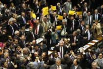 Reforma política: “Distritão” pode aumentar exclusão de mulheres no Parlamento