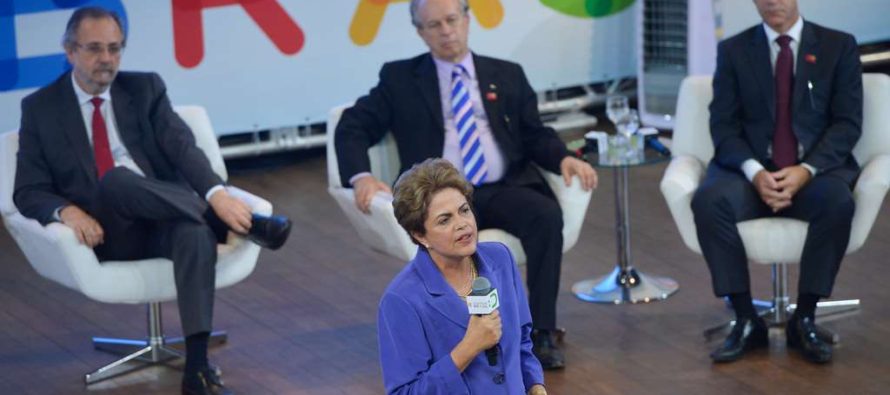 Dilma: “Primeiro compromisso de um governo é escutar e aceitar críticas”