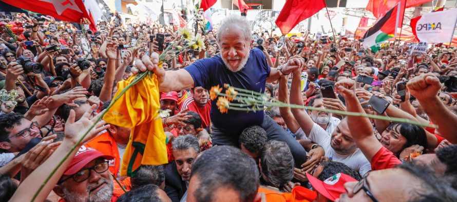 Lula no ABC: “Sairei dessa maior, mais forte, mais verdadeiro e inocente”