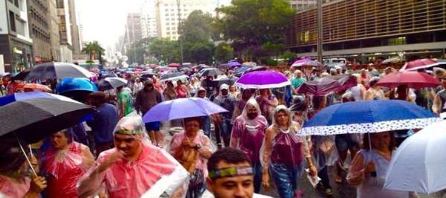 Descaso do PSDB: Professores de São Paulo decidem manter greve