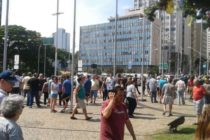 Moradores protestam contra reajuste do IPTU em Santo André