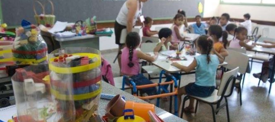 #GovernoDilma: Ministério da Educação apresenta proposta para Base Nacional Comum Curricular