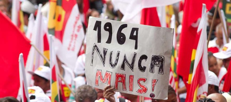 #NãoVaiTerGolpe: PT em defesa de Dilma vai lutar contra o golpe