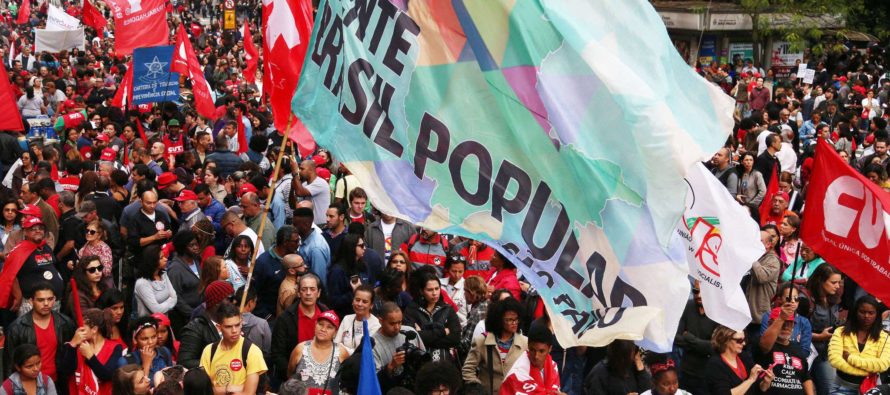 Frente Brasil Popular realiza II Conferência Nacional e aprova declaração política