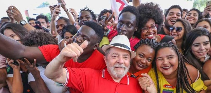 Pesquisa revela que maioria dos brasileiros (62,8%) vê Lula como insubstituível