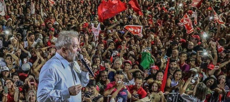 Vox Populi: Lula segue líder da corrida presidencial