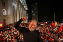 Vox: com 41% das intenções de votos, Lula continua imbatível