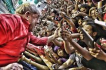 Lula no Rio: “Esse país pode voltar a sorrir e ser respeitado”